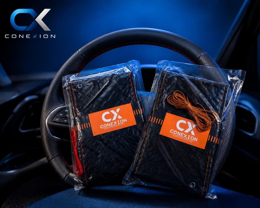 CONEXION STEERING COVER